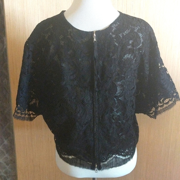 New! ADAM LIPPES Lace Cropped Top - Picture 5 of 10